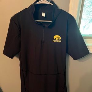 IOWA Hawkeye 1/4 zip medium waterproof pullover